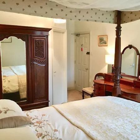 The Falcon Estalagem Arncliffe