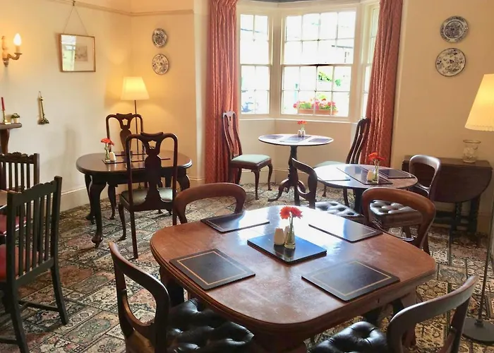 The Falcon * Arncliffe