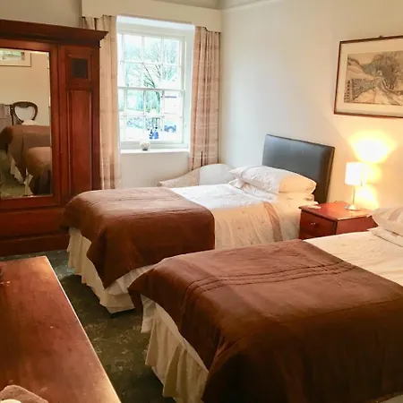 The Falcon * Arncliffe